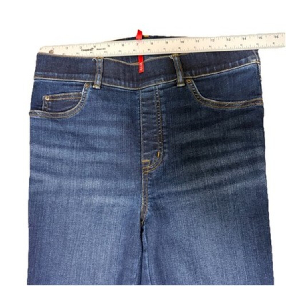 SPANX Flare Jeans Womens Medium Dark Wash Pull On Stretch Shaping Denim Bootcut - Picture 4 of 6